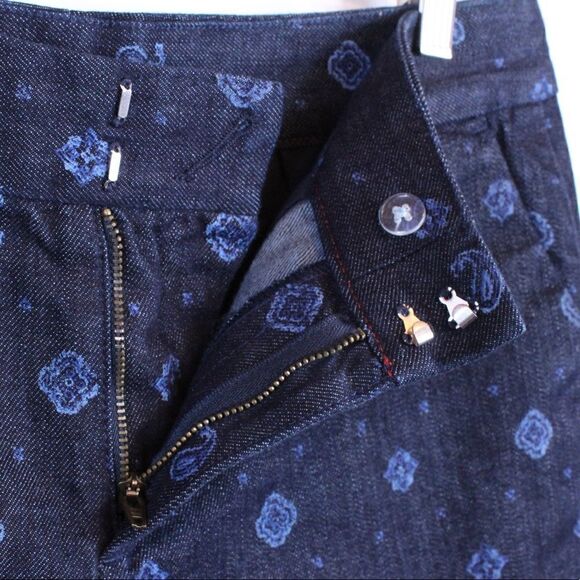 TOMMY HILFIGER Denim Shorts in Dark Blue Women's Size 10 - Picture 2 of 9